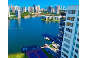 2780 Ne 183rd St 717, Aventura