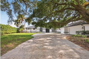 19558 Red Gum Trl, Jupiter