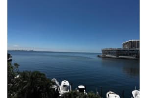1632 S Bayshore Ct 202, Miami 1632 S Bayshore Ct 202, Miami