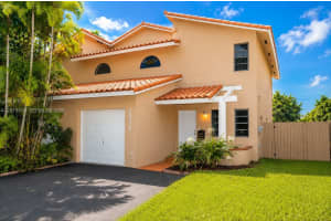 2934 Whitehead St 2, Miami