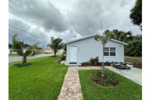 101 W 11th St 2, Riviera Beach 101 W 11th St 2, Riviera Beach