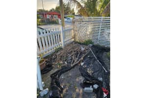 1717 Nw 69th St, Miami