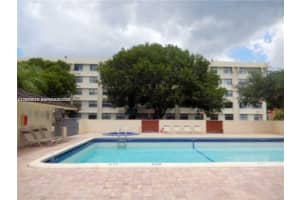 2401 Riverside Dr 408-b, Coral Springs