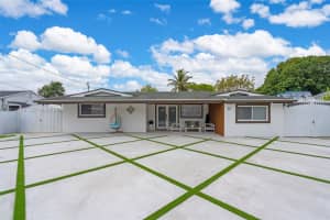 46 Ne 164th St, Miami