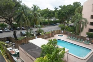 6800 Cypress Rd 415, Plantation
