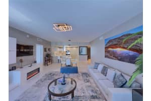 17111 Biscayne Blvd 1705, North Miami Beach
