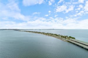 175 Se 25th Road 1601, Miami