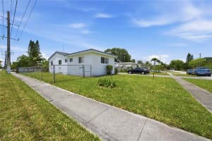 2300 N 57th Ter, Hollywood 2300 N 57th Ter, Hollywood