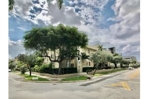 110 Salamanca Ave Ph, Coral Gables