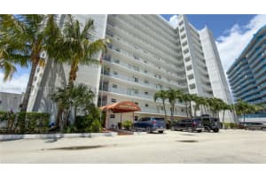 1391 S Ocean Blvd 409, Pompano Beach