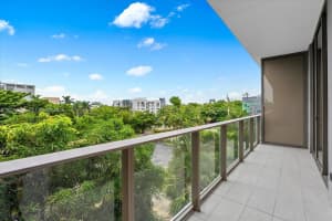 2678 Tigertail Ave 315, Miami