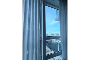 950 Brickell Bay Dr 4208, Miami 950 Brickell Bay Dr 4208, Miami