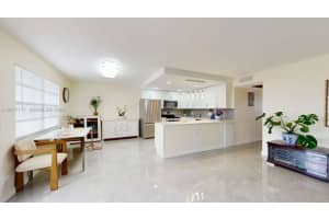 325 Wellington G G, West Palm Beach 325 Wellington G G, West Palm Beach