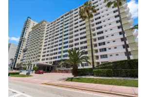 5005 Collins Ave 222, Miami Beach