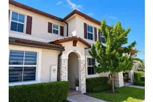 12184 Nw 24th Pl R, Miami 12184 Nw 24th Pl R, Miami