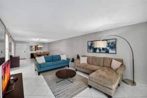 2401 Collins Ave 1107, Miami Beach