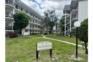 , Lauderhill , Lauderhill