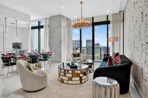 88 Sw 7th St 4202, Miami