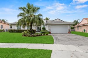 3700 Sw 149th Ter, Miramar