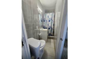 109 Se 9th St 6, Hallandale Beach