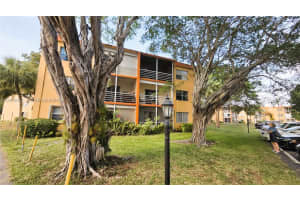 4344 Nw 9th Ave 10-2b, Deerfield Beach