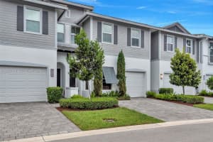 22954 Clear Echo Dr 29, Boca Raton