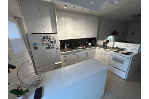 6580 Santona St A8, Coral Gables