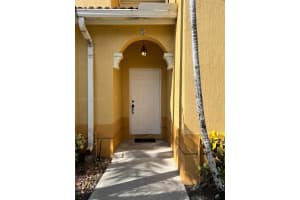 10777 Nw 84th Ln 5-42, Doral