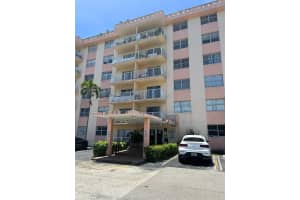 2025 Ne 164th St 818, North Miami Beach