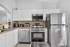 2600 Se 12th Pl 203, Homestead 2600 Se 12th Pl 203, Homestead