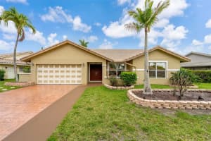 7817 Sunflower Dr, Margate 7817 Sunflower Dr, Margate