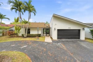 12715 Sw 96th Ter 12715, Miami 12715 Sw 96th Ter 12715, Miami
