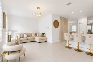 12954 Sw 231st St, Miami