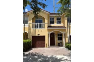14909 Sw 8th Ter, Miami