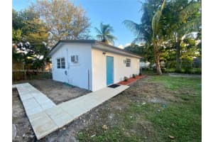 2512 Grant St Rear Guest House, Hollywood