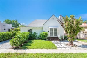 228 Sw 23rd Rd Front, Miami
