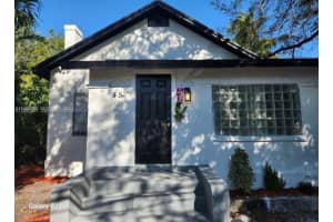 45 Ne 60th St 45, Miami