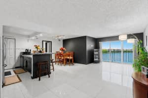 15430 Sw 82nd Ln 622, Miami 15430 Sw 82nd Ln 622, Miami