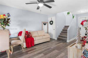 17495 Ellie Dr, Fort Myers