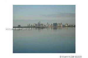 7904 West Dr 1006, North Bay Village