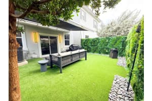 11967 Nw 46th St, Coral Springs