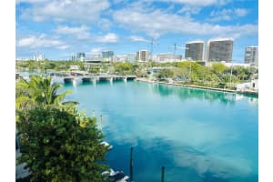9501 E Bay Harbor Dr 5b, Bay Harbor Islands