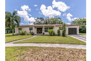 870 Ne 182nd St, North Miami Beach 870 Ne 182nd St, North Miami Beach