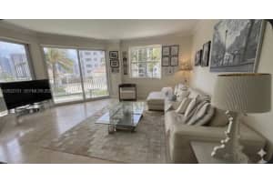 20000 E Country Club Dr 601, Aventura 20000 E Country Club Dr 601, Aventura