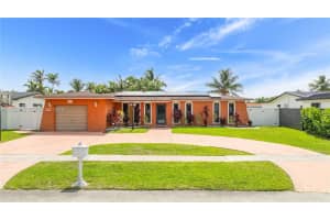321 Nw 96th Avenue, Pembroke Pines
