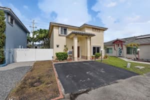 18536 Nw 56th Pl, Miami Gardens 18536 Nw 56th Pl, Miami Gardens