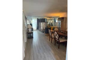 9401 Sunrise Lakes Blvd 109, Sunrise 9401 Sunrise Lakes Blvd 109, Sunrise