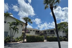 1910 Ne 5th St 107, Deerfield Beach