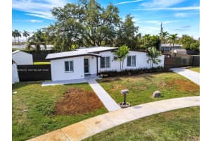 7971 Nw 179th St, Hialeah 7971 Nw 179th St, Hialeah