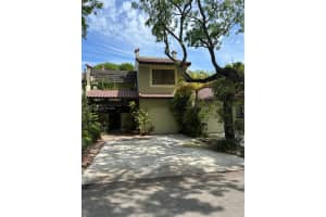 3689 Estepona Avenue F30b, Doral